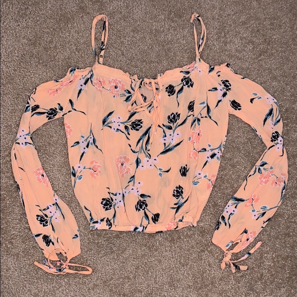 Kendall and Kylie Top